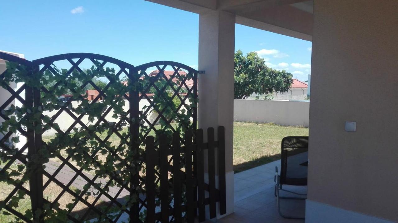 Spacious House In Aldeia Dos Pinheiros With Pool 아제이타오 외부 사진