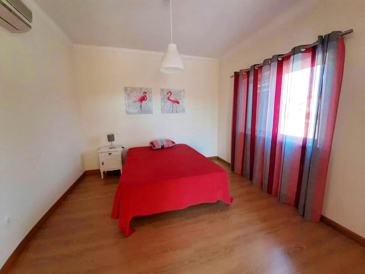 Spacious House In Aldeia Dos Pinheiros With Pool 아제이타오 외부 사진